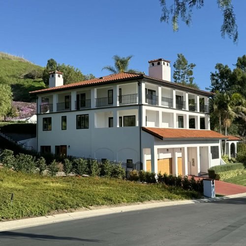 ff38e8cf-23b3-43a4-bddd-d26aa996606d